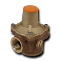  Редукционный клапан &mdash; это автоматически действующий пневматический или гидравлический дроссель, предназначенный для поддержания на постоянном уровне давления на выходе.