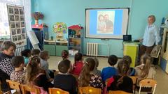 Урок мужества «День Защитника Отечества. Наши Герои»