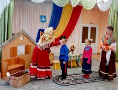 Инсценировка обряда «Проводы казака на службу»