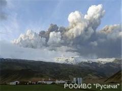 Сразу три камчатских вулкана выбросили столбы пепла