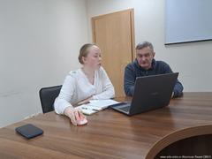 Вчера атаман ЕОКО «Исетская линия», казачий полковник Андрей Третьяков провел совещание с временно исполняющей обязанности заместителя атамана ЕОКО "Исетская линия" по работе с молодежью, младшим вахмистром Ксенией Комаровой.