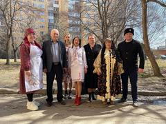 Казаки ЕОКО «Исетская линия» поздравляют ветеранов