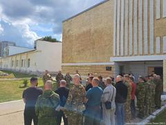 Отряд добровольцев направился в БАРС-6 «Форштадт»