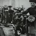 Первые мотоциклы М-72 сходят с конвейера